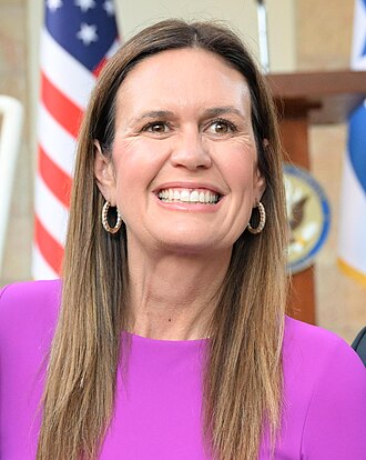 Sarah Huckabee Sanders headshot
